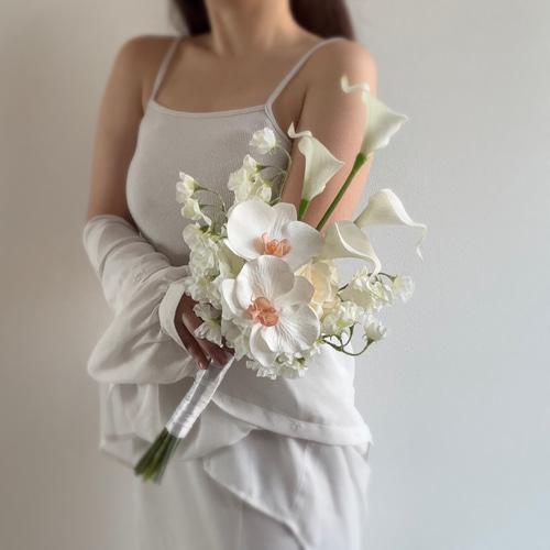 ホワイト 系 ♡ アーティフィシャルフラワーブーケ ウェディングブーケ