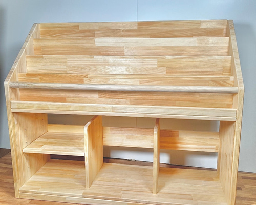 瀬戸内様　絵本棚　　40日発送 絵本棚 斜めカットタイプ 40日発送 本棚・絵本棚・マガジンラック Kei