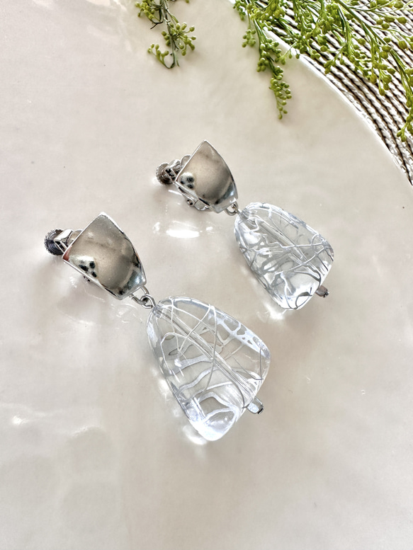 New【インポート 氷みたいな イヤリング】夏 再販まつり2025　 1枚目の画像