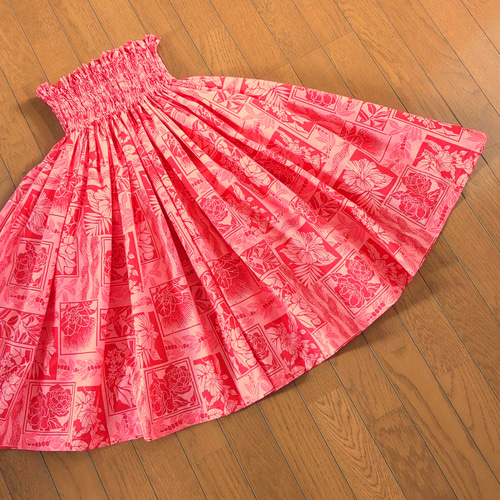 レア⭐ピンクハウス 赤 豪華なミディスカート ピンクハウスのスカートを解体してドール服。―2013年チェリーローズ柄