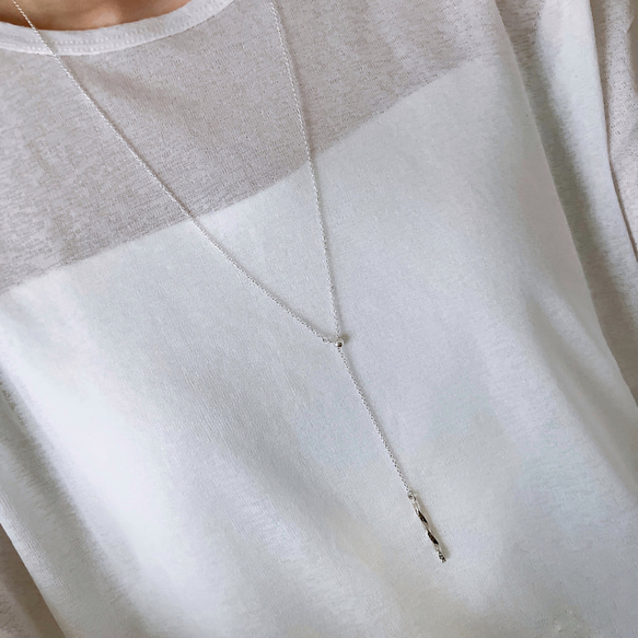 〈silver925〉着脱カンタン♪2way ひねりバーのスライドロングネックレス Y字　 5枚目の画像