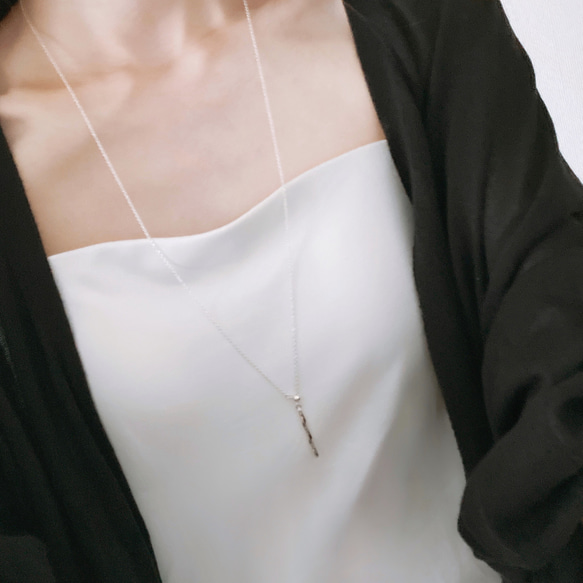 〈silver925〉着脱カンタン♪2way ひねりバーのスライドロングネックレス Y字　 4枚目の画像