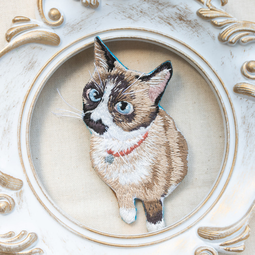 ≪うちの子オーダー2025≫全身の刺繍です｜うちの子刺繍ブローチ