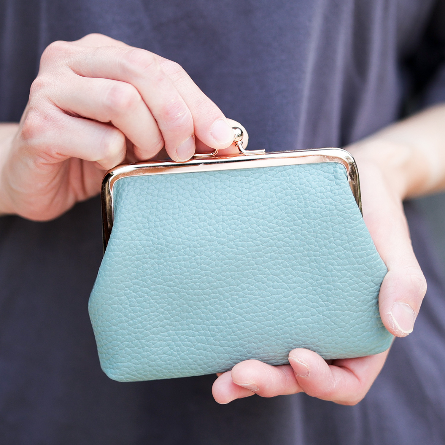 送料無料 イタリアンシボ がま口 財布 小さい財布 軽量 国産 牛革 ピンクゴールド 口金 セージ