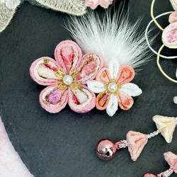 七五三 髪飾り 3歳 7歳 753 つまみ細工 浴衣 着物 小物 鈴 ピンク ベージュ　キッズ 子ども 9枚目の画像