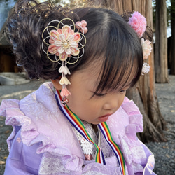 七五三 髪飾り 3歳 7歳 753 つまみ細工 浴衣 着物 小物 鈴 ピンク ベージュ　キッズ 子ども 13枚目の画像