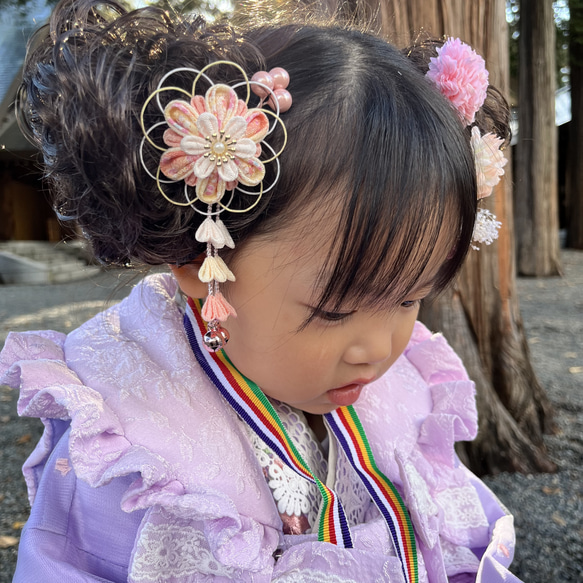 七五三 髪飾り 3歳 7歳 753 つまみ細工 浴衣 着物 小物 鈴 ピンク ベージュ　キッズ 子ども 13枚目の画像