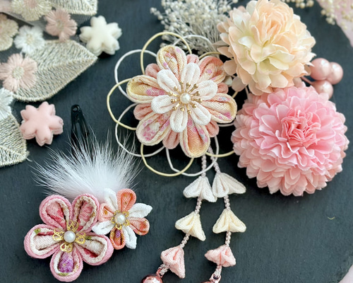 髪飾り Uピン 和装 浴衣 成人式 七五三 卒業式 入学式 花 ヘアアクセサリー かんざし 髪留め 和風花びら下がり付きＵピン 赤 白 ゆかた  飾り花下がり 帯飾り 子供 キッズ 髪かざり 子供用 髪飾り 七五三 Uピンタイプ 鈴付き ピンク系 ck-639-17.105wt