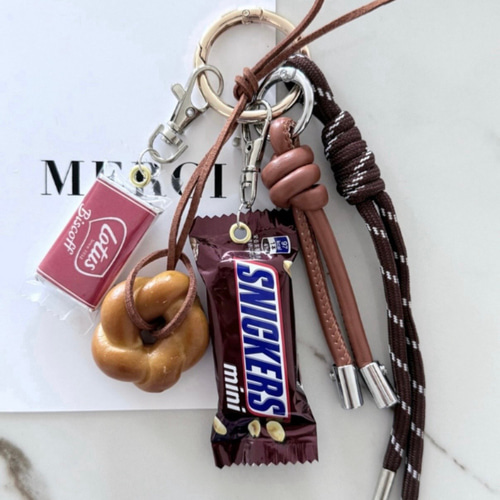 じゃらじゃらキーホルダー バッグチャーム キーチャーム バッグ