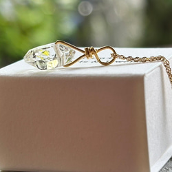 K24純金オイルインクォーツ原石・ ペンダントトップ/ ピアス◇K24 Pure Gold Oil in Quartz 2枚目の画像