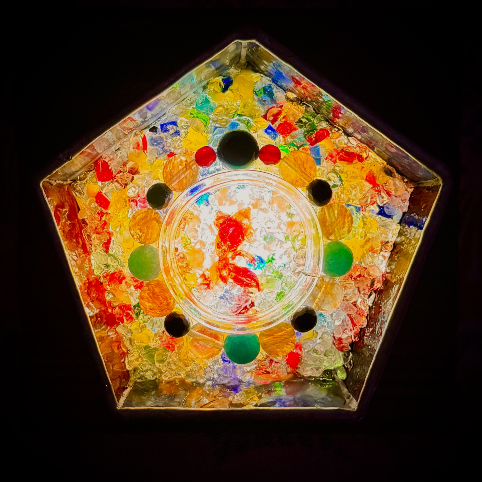 L-33  自然石のブレスレット& ステンドグラスのイルミネーション皿