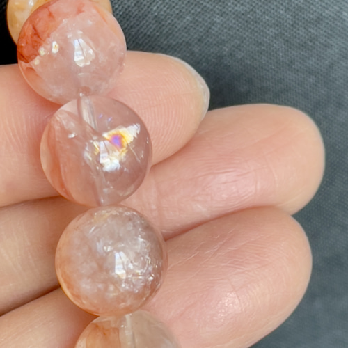 レインボー入り✨マニカランヒマラヤ水晶〜アプリコットオレンジ