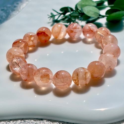 レインボー入り✨マニカランヒマラヤ水晶〜アプリコットオレンジ