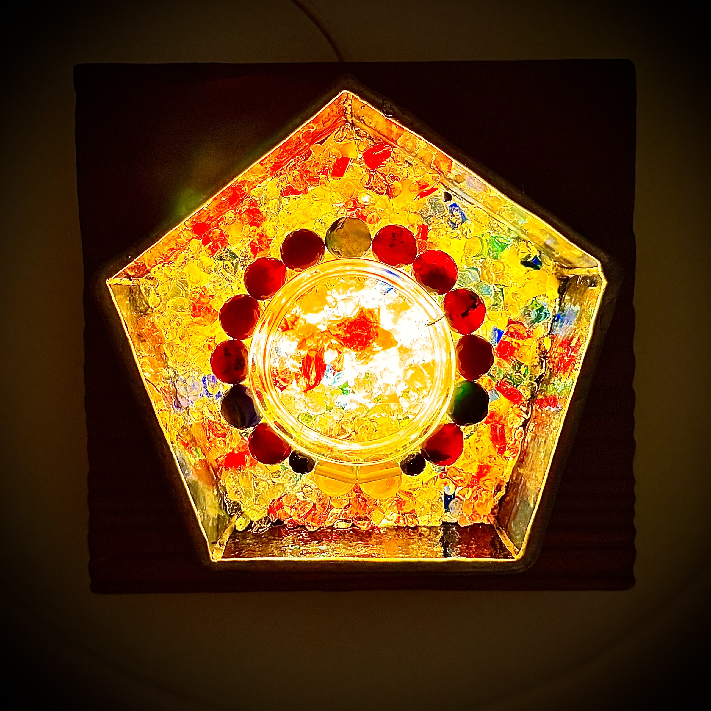 L-35  自然石のブレスレット& ステンドグラスのイルミネーション皿