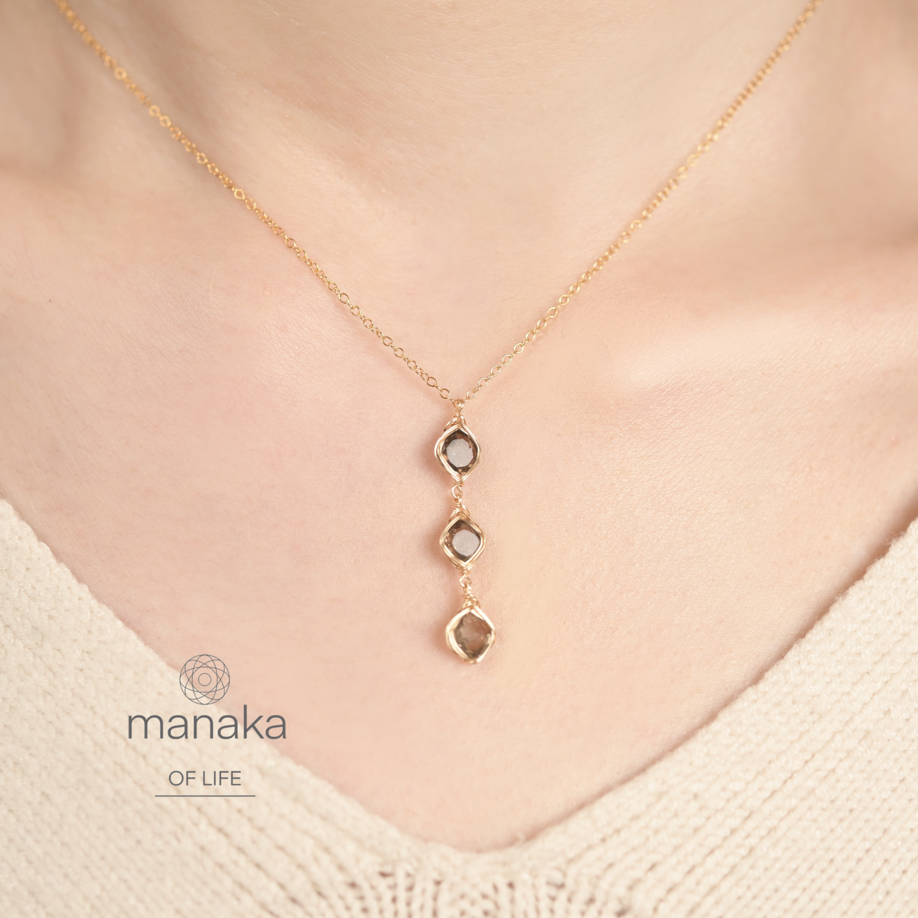 スモーキークォーツ ワイヤーラッピング ネックレス 14kgf 天然石 送料無料でお届けします