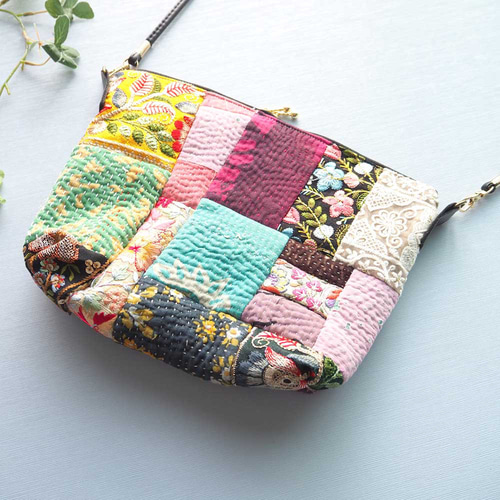 インド布と刺繍リボンの彩りパッチワークバッグ ポシェット Floopa