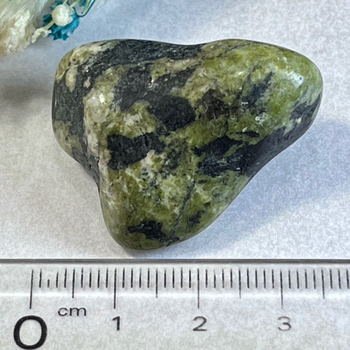 旅守り✨ サーペンティン 蛇紋石 原石 タンブル 天然石 東洋占星術師の