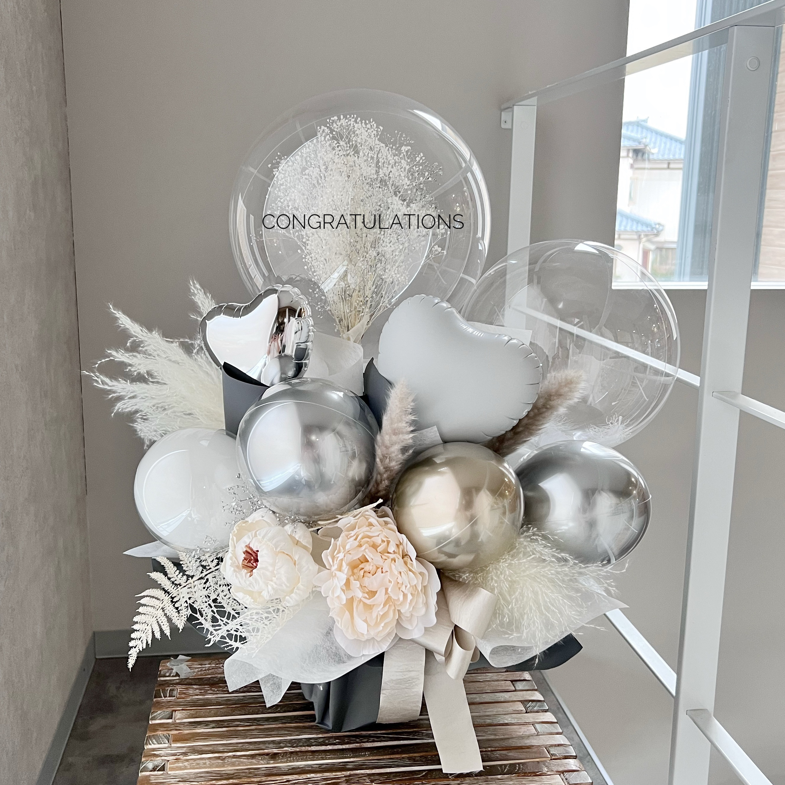 お花屋さんのバルーンフラワー　A250 シルバー　結婚祝い　誕生日　電報　祝電　開店祝い　開院祝い　御祝　開業祝い