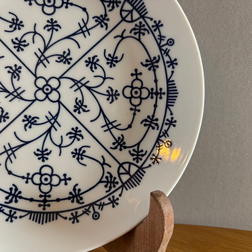 ヨーロッパの古いケーキ皿 ケーキ皿 アンティーク皿 ヴィンテージ 骨董