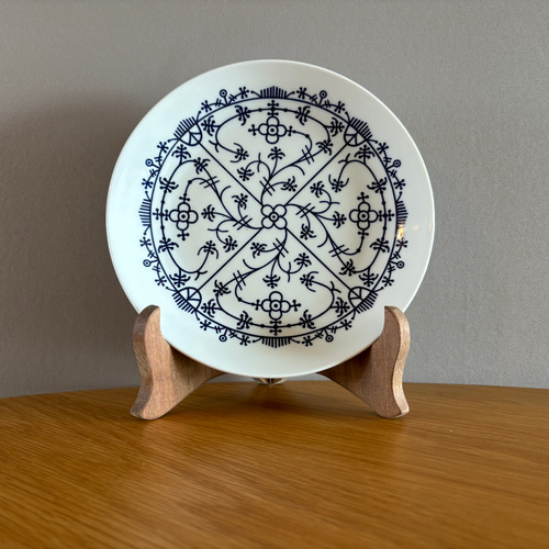 ヨーロッパの古いケーキ皿 ケーキ皿 アンティーク皿 ヴィンテージ 骨董