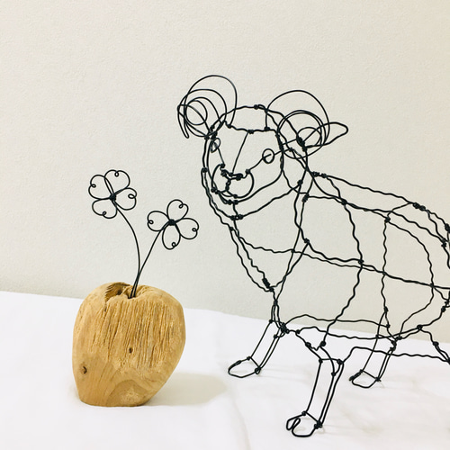 ワイヤーアート ワイヤー立体オブジェ ひつじ ヒツジ 未年 立体