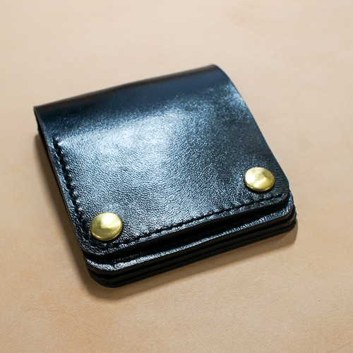 スマートトラッカーウォレット タンニン鞣し ブラック 茶芯 馬革手縫い