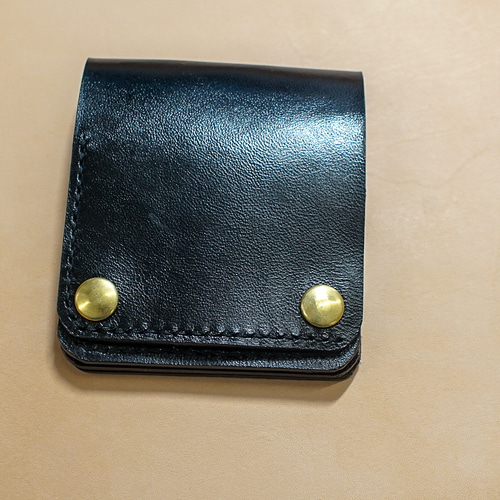 スマートトラッカーウォレット タンニン鞣し ブラック 茶芯 馬革手縫い