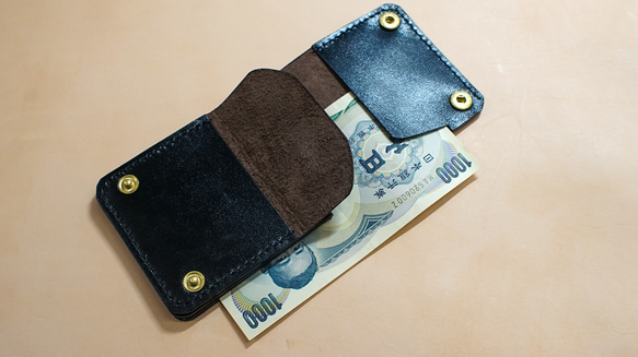 スマートトラッカーウォレット タンニン鞣し ブラック 茶芯 馬革手縫い