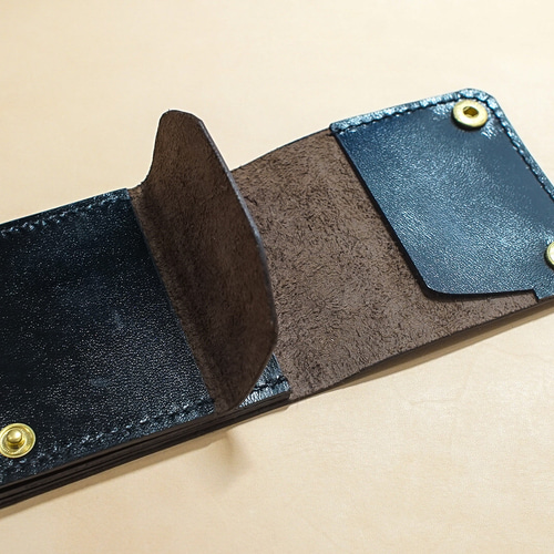 スマートトラッカーウォレット タンニン鞣し ブラック 茶芯 馬革手縫い