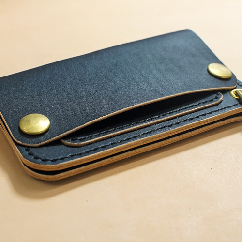 トラッカーウォレット　セミロング丘染め（茶芯）ベルトチェーン付き限定品 トラッカーウォレット セミロング丘染め（茶芯）チェーンストラップ付き