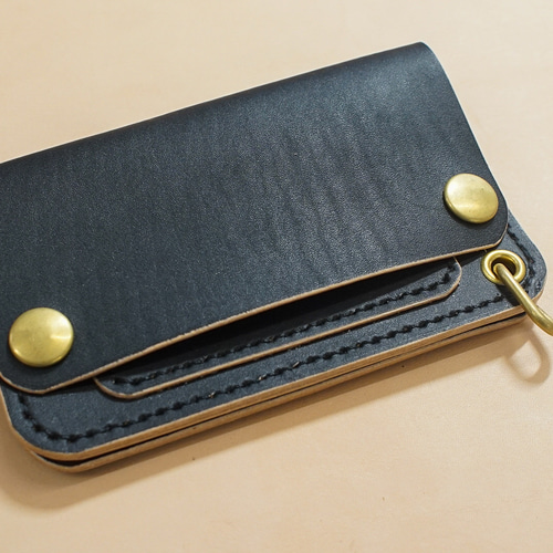 のり　ミドルトラッカーウォレット　丘染め茶芯ブラック　真鍮 ミドルトラッカーウォレット 丘染め茶芯ブラック 真鍮 トラッカー