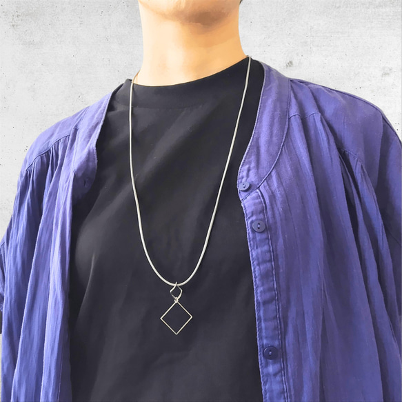 2way グラスコード / ペンダント 革紐 レザー風 シンプル 軽い 目立たない 長さ調節 金属アレルギー対応 6枚目の画像