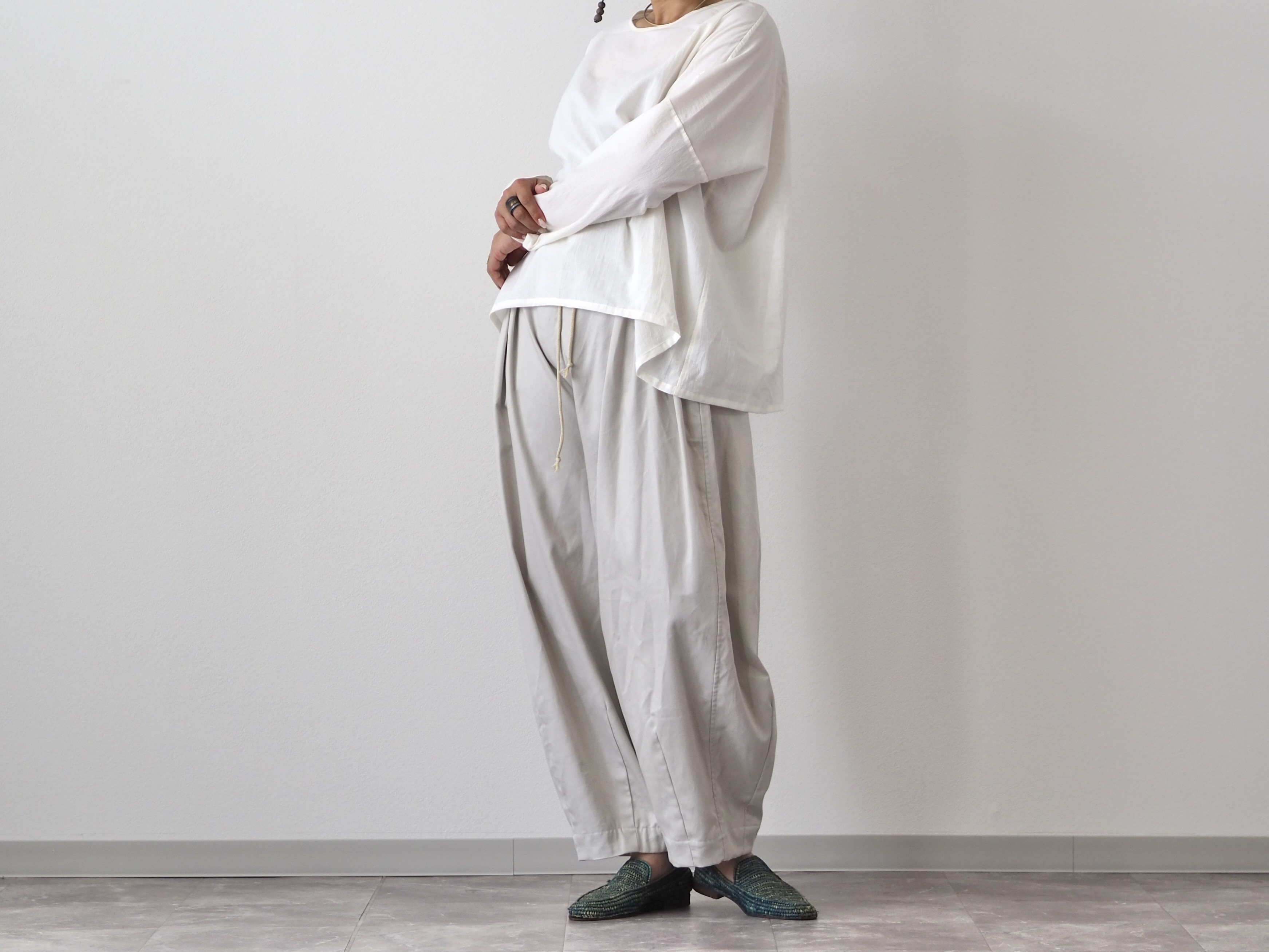 オールシーズン◎/サーカスパンツ《アイボリー》