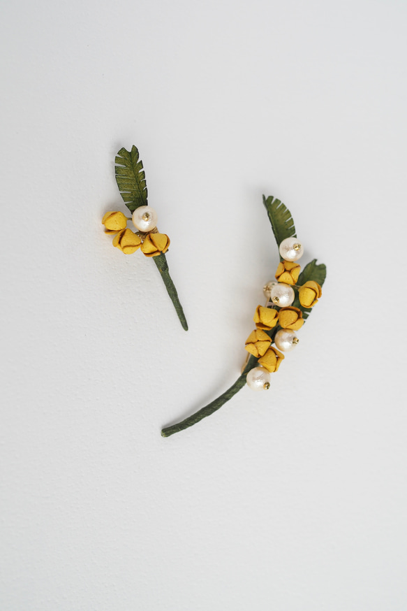 革花パール　ボタニカルブローチ　ミモザ S 6枚目の画像