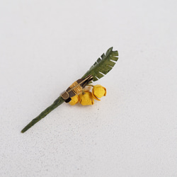 革花パール　ボタニカルブローチ　ミモザ S 4枚目の画像