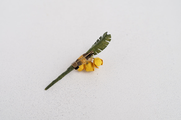 革花パール　ボタニカルブローチ　ミモザ S 4枚目の画像