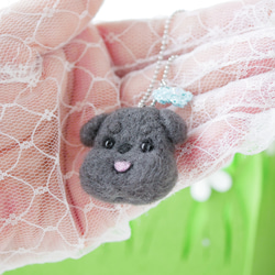 シュナウザー ブラック お花キーホルダー バッグにつけて一緒にお出かけ ギフト プレゼント シュナウザーグッズ 5枚目の画像
