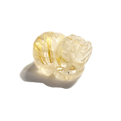 きらきら ゴールドルチルが光り輝く 貔貅 ひきゅう 金針水晶 お守り