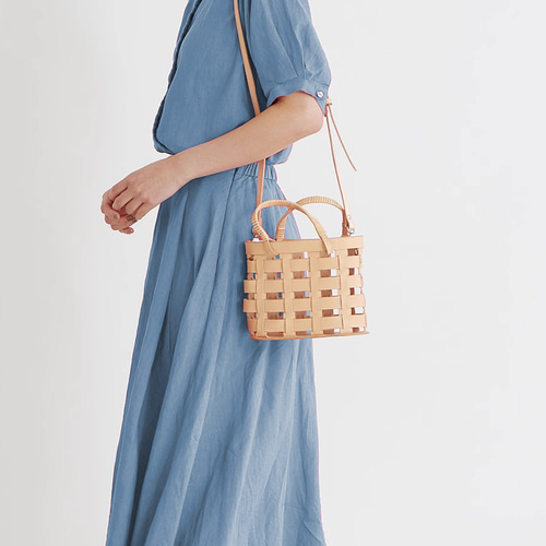 品良く着こなすため Sole&Stitch◇靴屋が作る革小物◇シンプルで可愛いミニトート バッグ