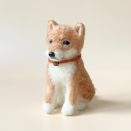 いつでもいっしょ♪ ふわふわ羊毛フェルトの小さな柴犬 犬のぬいぐるみ