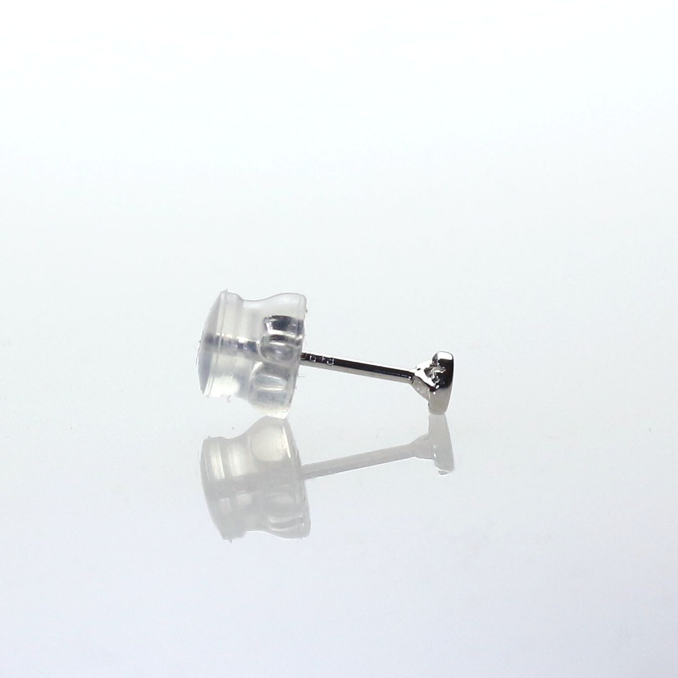 Pt900 ダイヤモンドピアス　計0.06ct｜詳細画像