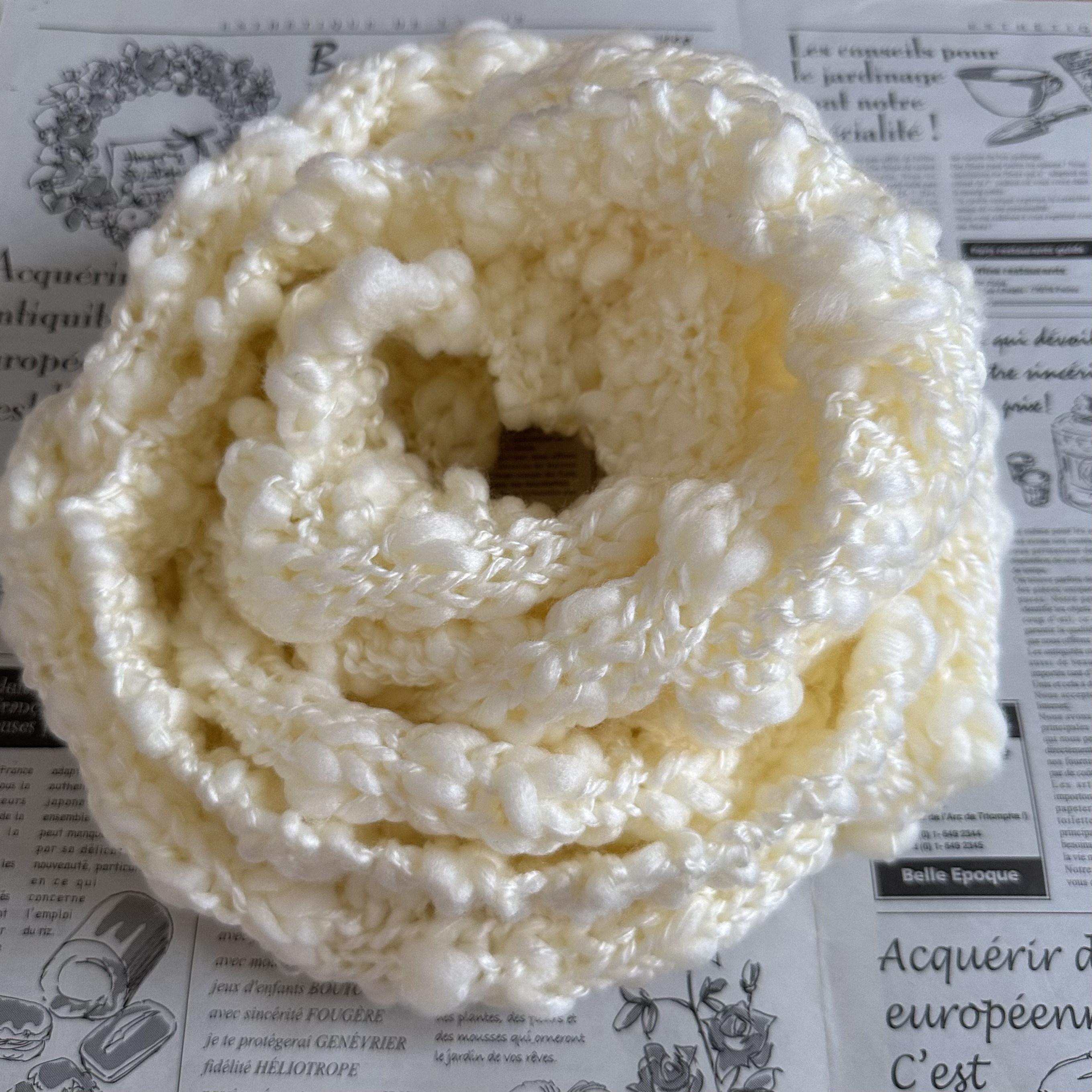 スラブヤーンのスヌード ・アイボリー