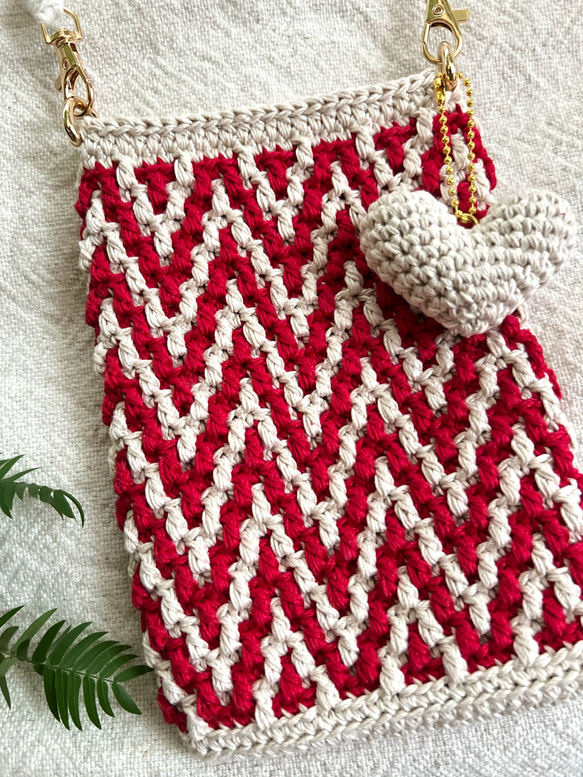 スマホショルダー 春夏☆ beige&red シェブロン柄のかぎ針編み 4枚目の画像