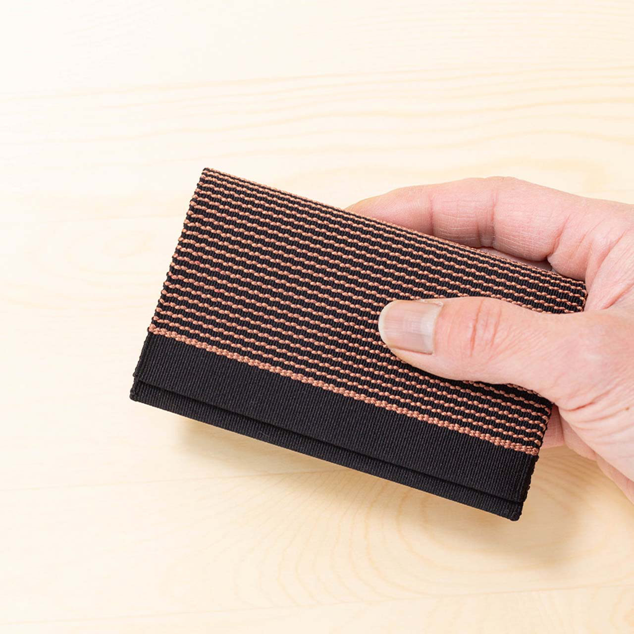 名刺入れ メンズ 西陣織 綴 正絹 シルク 日本製 京都 伝統工芸 高級 名刺ケース カードケース ビジネス ギフト