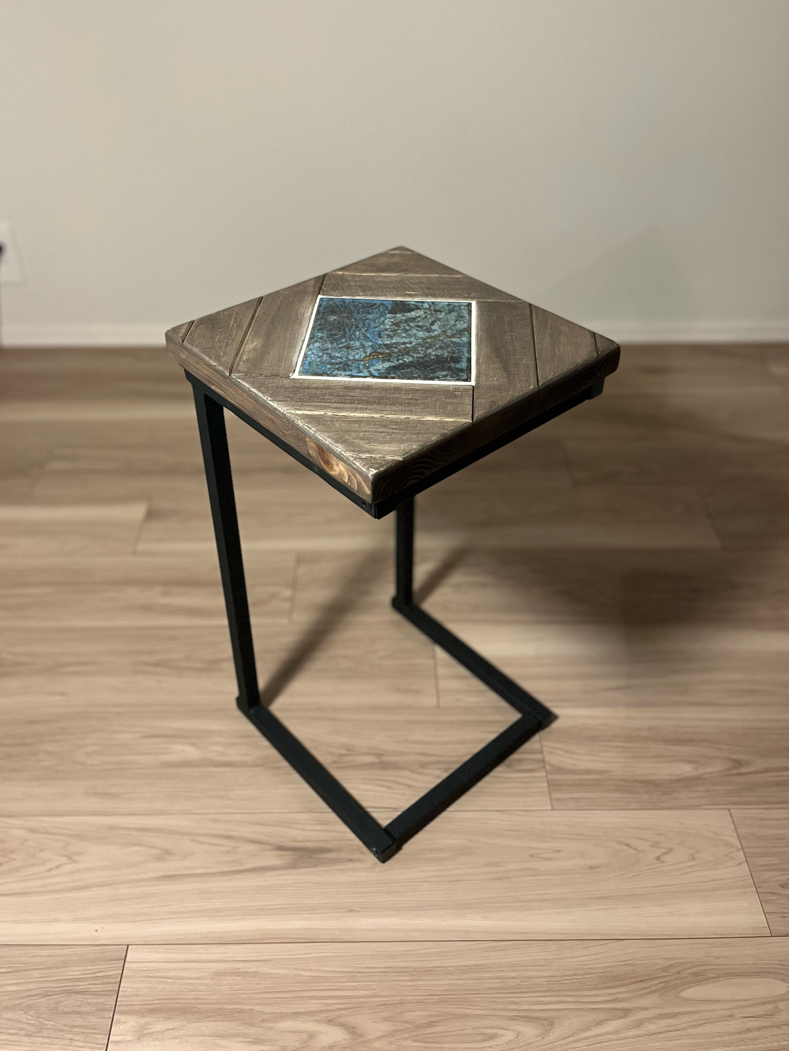 [幅30cm角] サイドテーブル タイルテーブル スチール製 海を感じるシリーズ