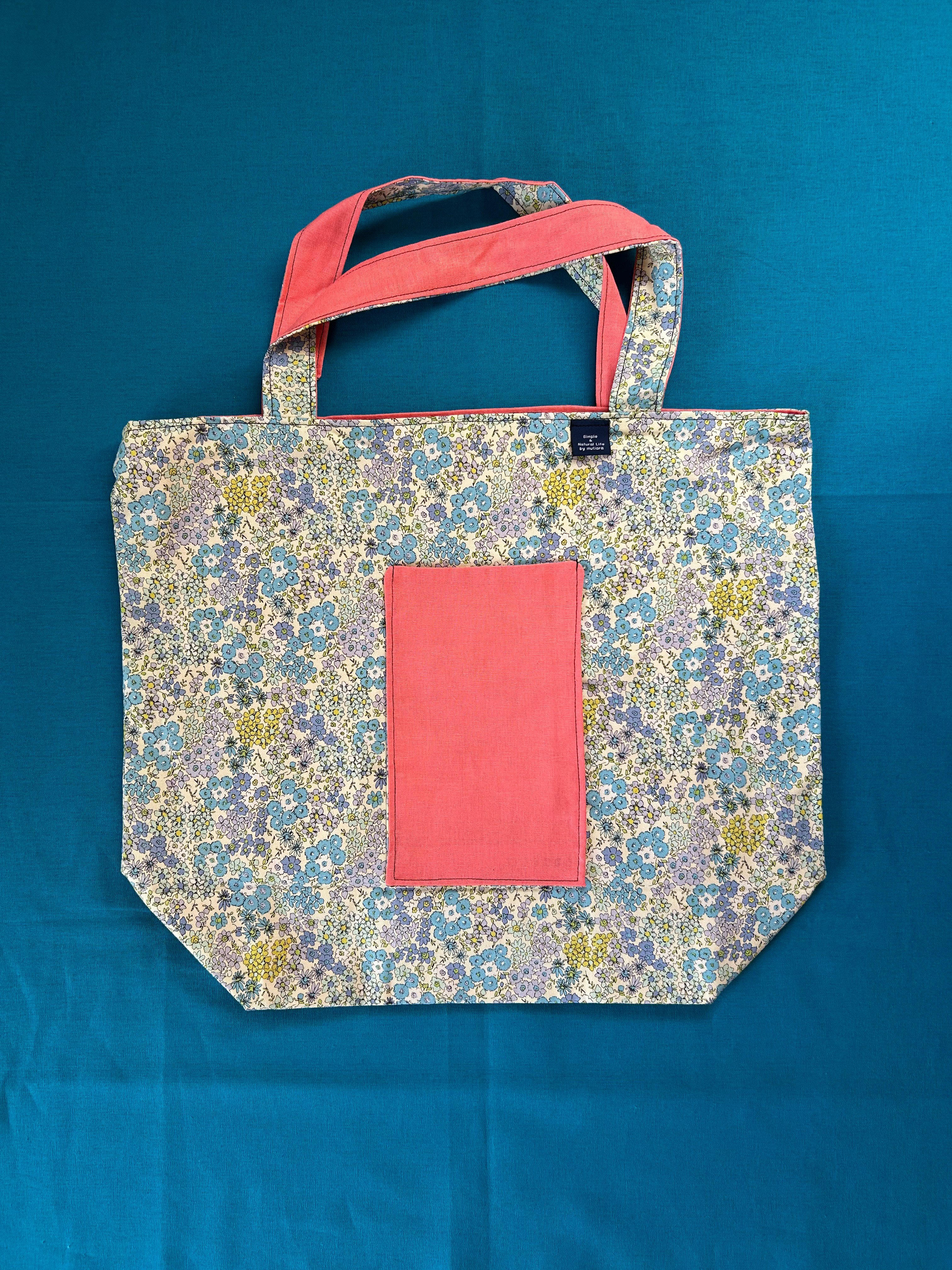 毎日がウキウキするトートバッグ　花　特大サイズ