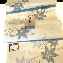 【新品】麻45%混半衿（流水に紅葉）い　春 夏半衿  三つ折り縫い リネン混　縮半襟　　小千谷　 6枚目の画像