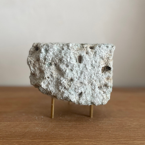 大谷石｜ストーンポット（石鉢・植木鉢） 一輪挿し・花瓶・花器