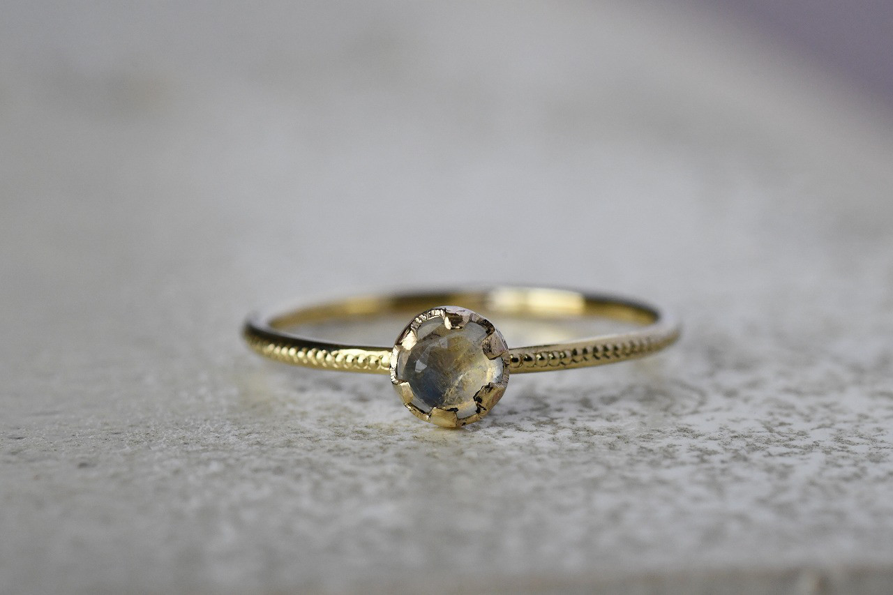 思い出の物語～レインボームーンストーン～