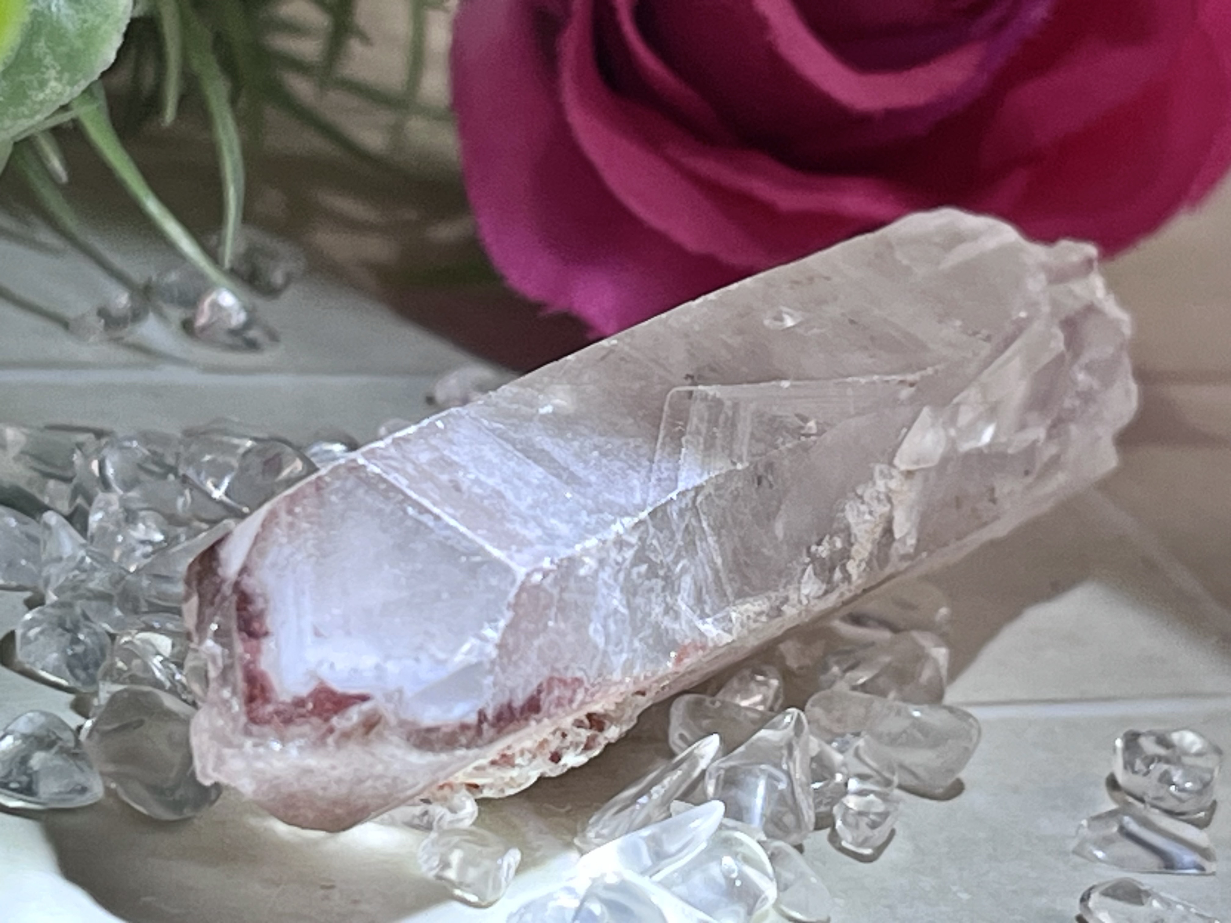 龍脈水晶✨　ファントム　ヘマタイトインクォーツ　ポイント　原石　ラフストーン